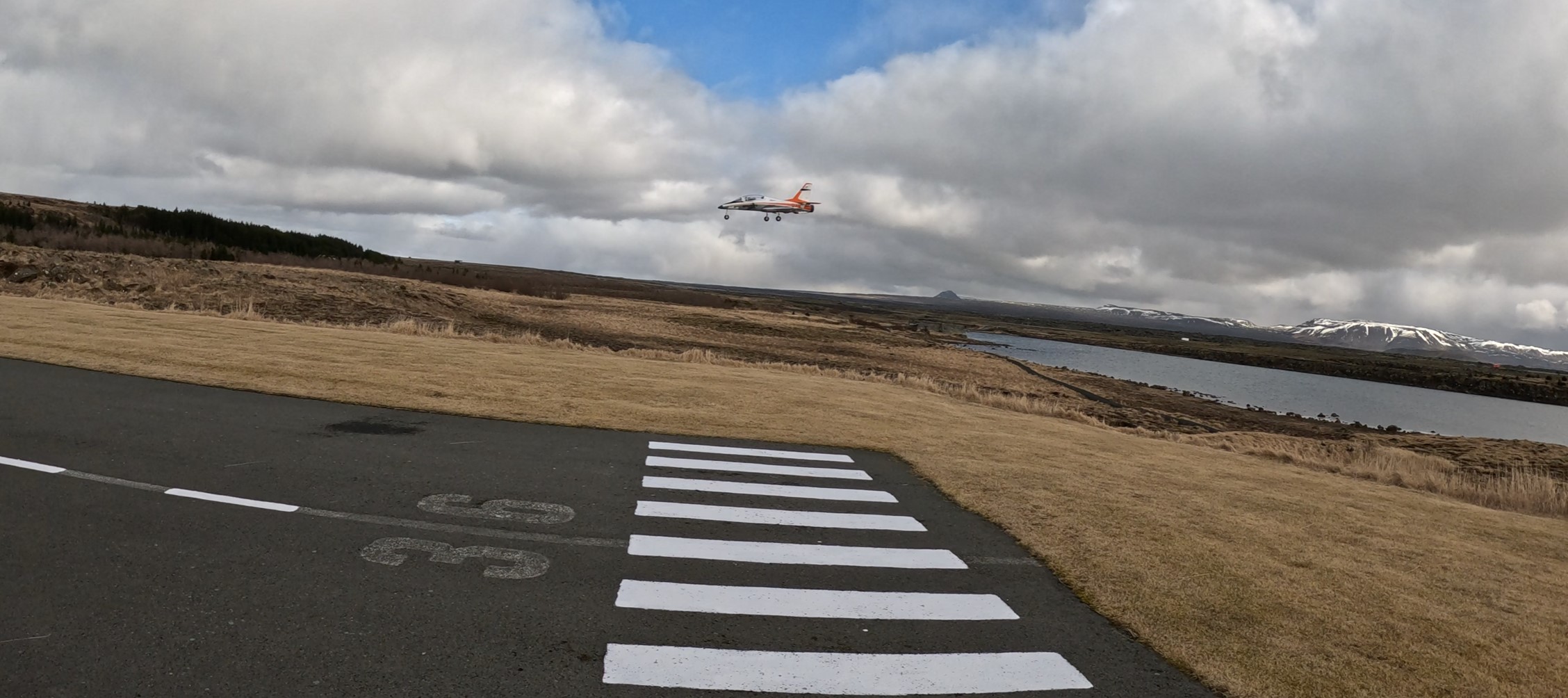 Viper 70 aðflug 2.jpg