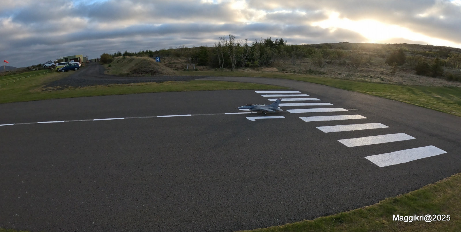 Miðlaspilari 13.5.2025 233338.jpg