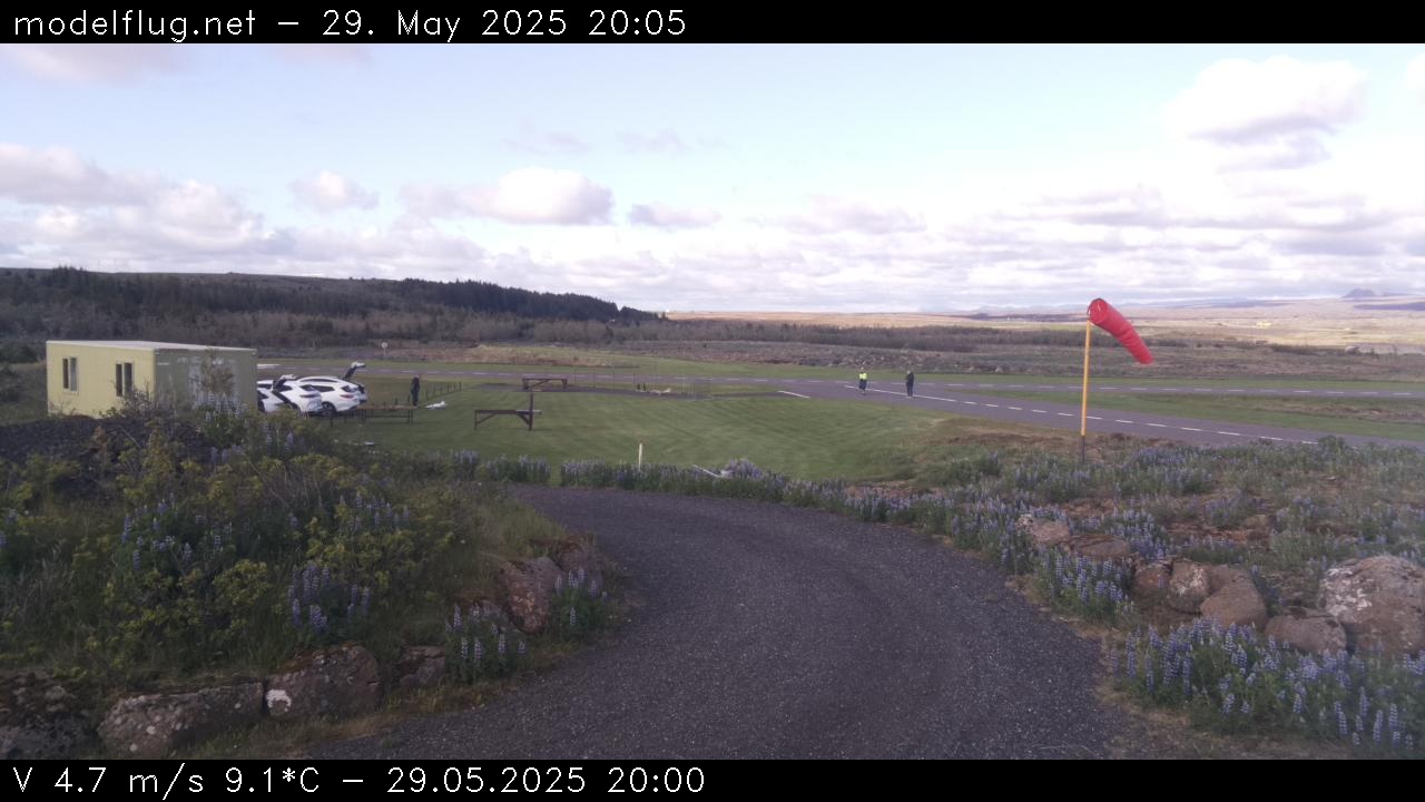 Arnarvöllur 29.05.2025 GMm ÁB Lalli og GHV.jpg